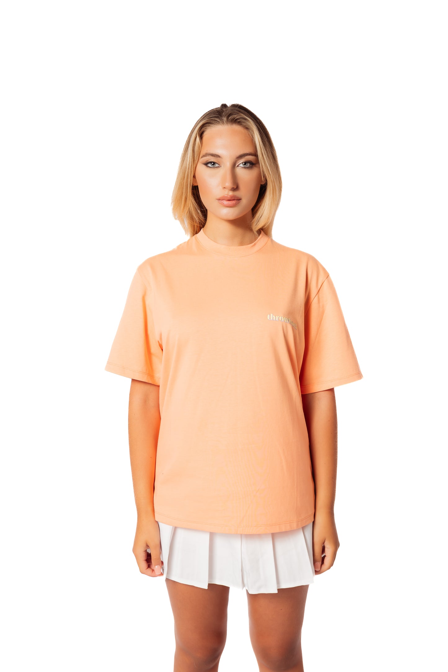 WOMAN T-SHIRT MILLENNIALS